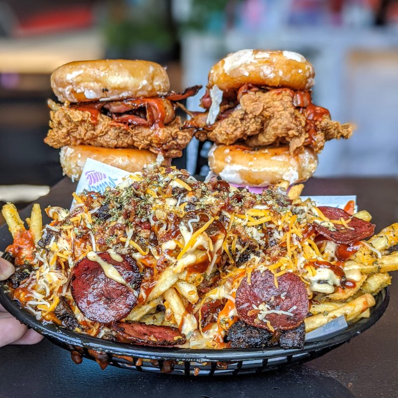 00100trPORTRAIT_00100_BURST20191028125502768_COVER (1)